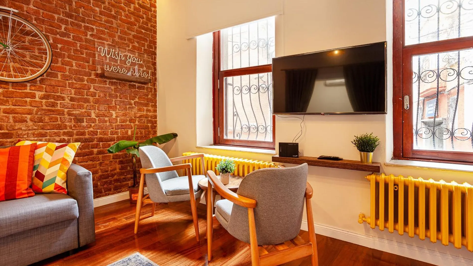 Stylish Flat Near Istiklal Street Apartment Istanbul 0*,