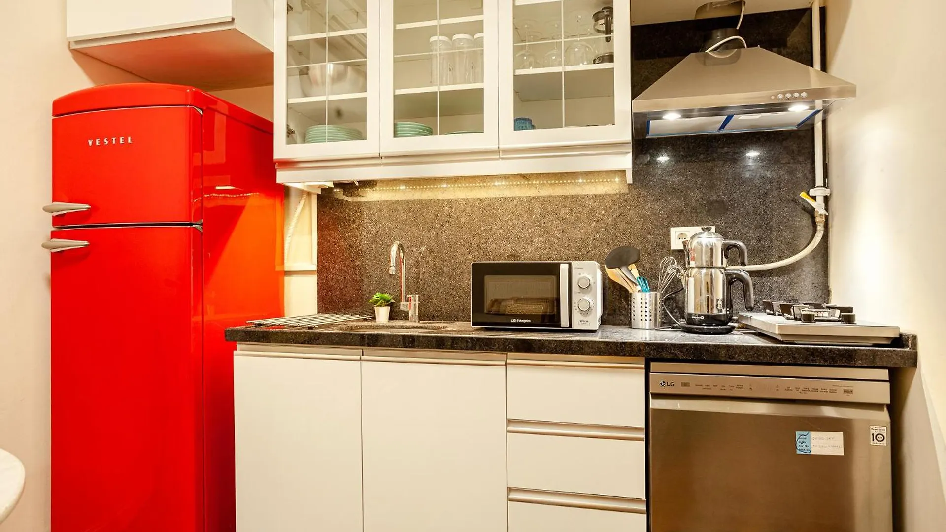 Stylish Flat Near Istiklal Street Apartment Istanbul